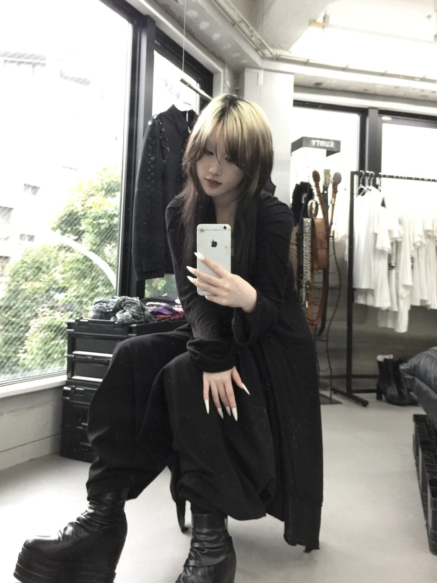 999999llg's tweet photo. https://t.co/XbqYjmTwLx