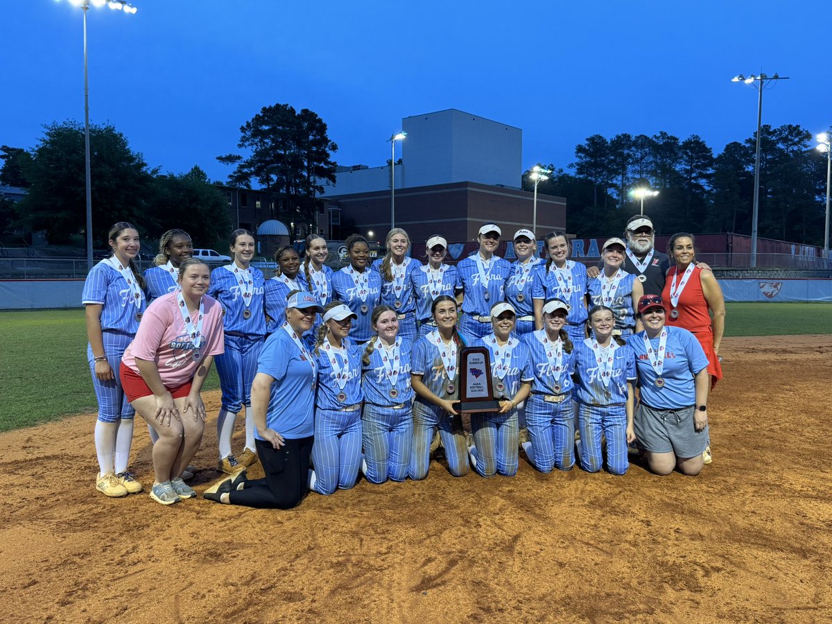 CameronCrook_33's tweet photo. SC 4A State Runner Ups! So proud of our team for making it this far! Excited for summer with a big family vacation and then summer ball! @ACFSOFTBALL @StarsNatColeman @PrepSoftball @MaxPreps @LineDsoftball @ExtraInningSB @USASBCarolinas @EliteRecruits_ @DiamondAddicts @RecruitMatador @TOP_D1RECRUITS @FloraAthletics