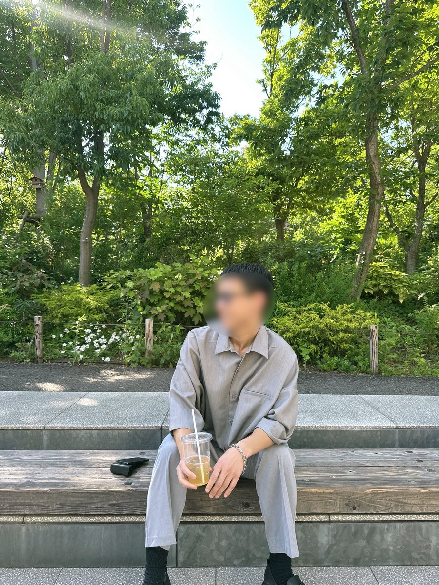 Sphoto_salon's tweet photo. S-Photo撮影会@表参道

今日も8名の方が参加してくれました✨

15時からの撮影でしたが、熱すぎて日陰に避難しながらの撮影でした🥵

体調には気をつけてくださいね！ https://t.co/Nn5LpMGQZK