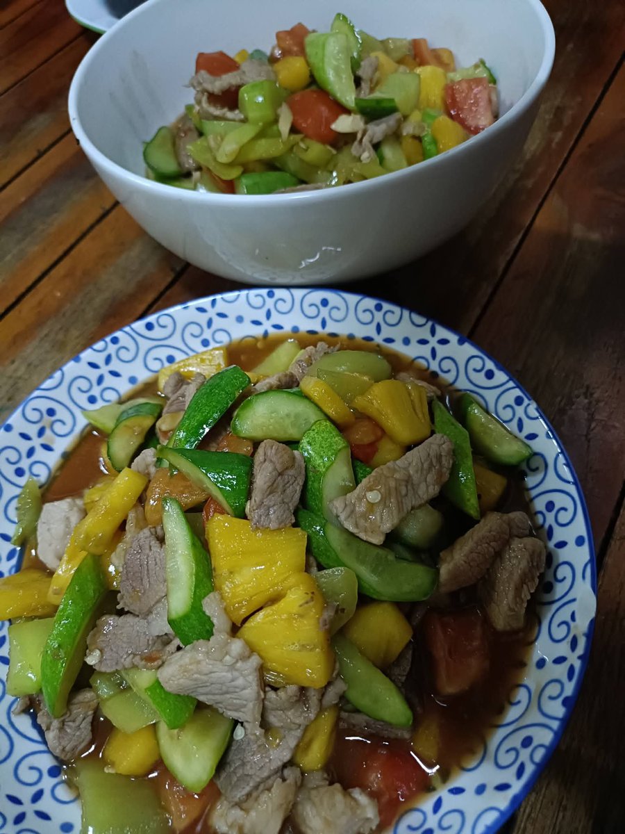 minimint751's tweet photo. ฝนตกกินอยู่บ้าน สะบายใจ https://t.co/9V4yK0fnWZ