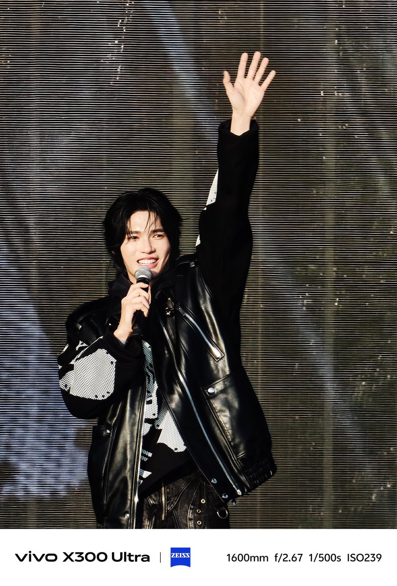 lofficielmy's tweet photo. #AsiaTopMusicFestival Day 1 with @winmetawin and boy, does he look ultra fine!

See more photos and videos: https://t.co/G8TCY6JCnc

#AsiaTop #QQmusic #JOOX #WINMETAWINinMY #Metawin #WinMetawin #vivoX300Ultra https://t.co/2PBkWh9xka