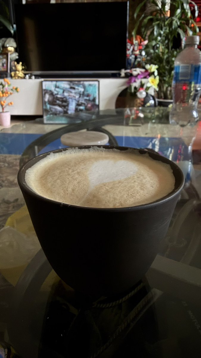 prophocy_'s tweet photo. Sometimes it’s good to slow everything down.  A morning routine https://t.co/wSDHC5dnEH