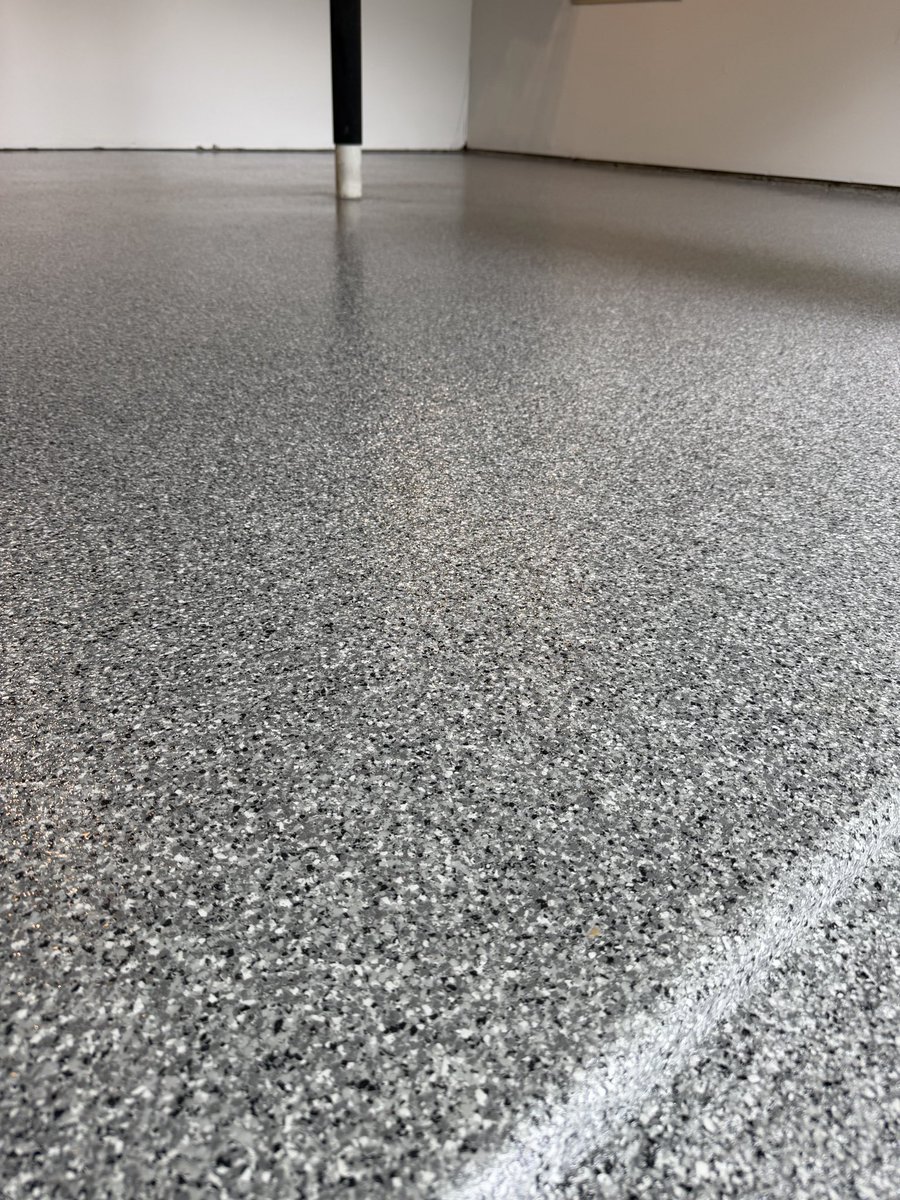 GarageFloorNJ's tweet photo. Our garage floors come with a lifetime warranty against peeling and delamination. Having installed several thousand #garage #floors, our #epoxy coating system has withstood the test of time. https://t.co/GVqs29aeoF
