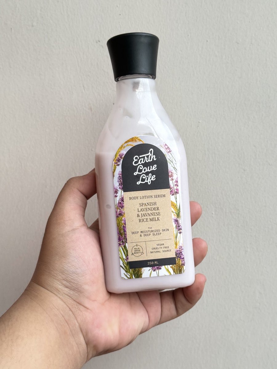 keshikiayame's tweet photo. Women di atas 25 tahun plis lakuin ini biar tidur cukup 8 jam sehari

•minum magnesium
•Sorenya olahraga minimal yoga
•Pakai night skincare
•Pakai lotion relaxing scent 
•Gak konsumsi kafein malam hari https://t.co/XkyTbeHqvb