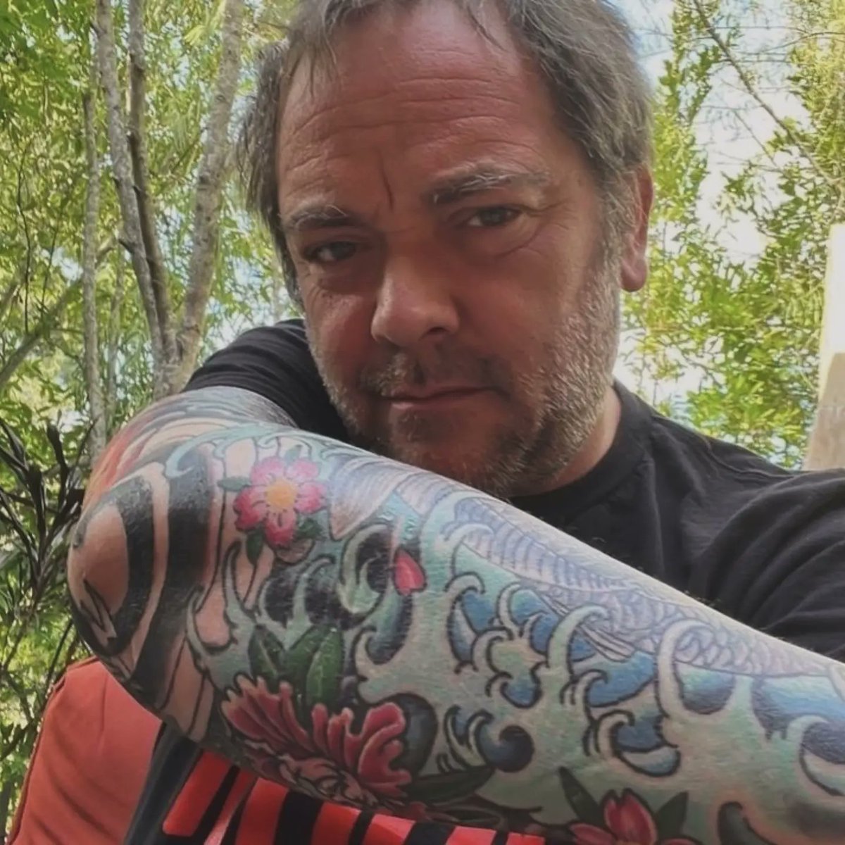 SaltyLilBrat's tweet photo. "Happy Birthday to @Mark_Sheppard! 🎂🎉 Hope you have a wonderful and blessed birthday and many more to come. Thank you for being unapologetically you. ❤️" https://t.co/U7hD3Y4L8w