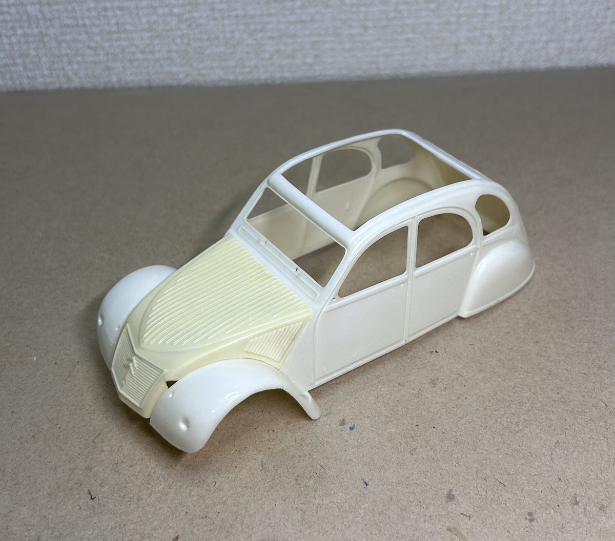 gankasu's tweet photo. サクッと簡単仕上げのつもりがルーフ開口してたー！
もう後戻り出来ねー！
結局こーなる🤣 https://t.co/IohTvBLNYd