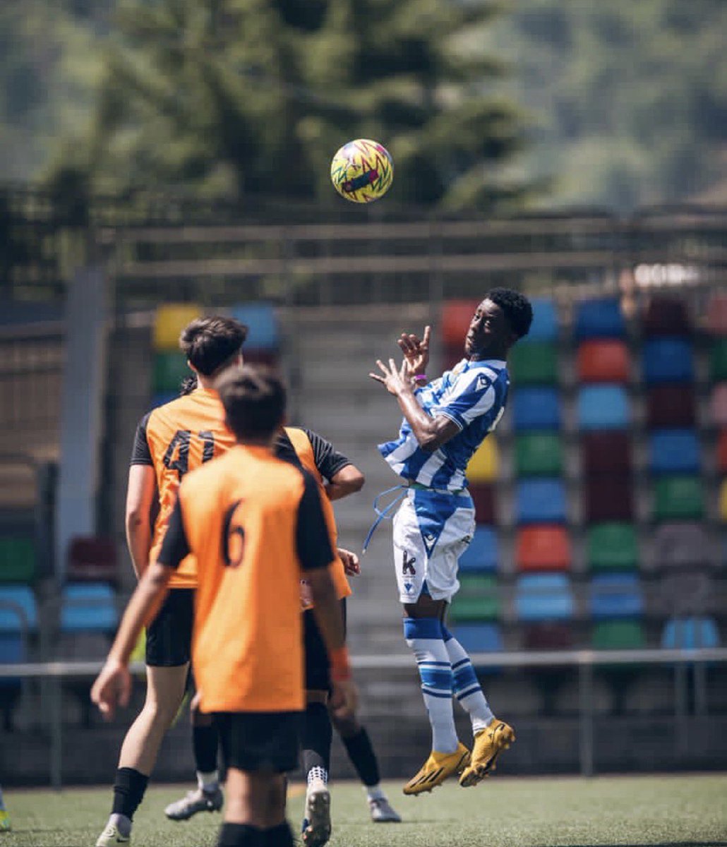 MSL_MiddleB's tweet photo. 🚨 LOAN DEAL AGREED 🚨

Ibra Rangers have reached an agreement with Zizu on a short-term loan deal.

The former Ghana U-20 star, who travelled to Spain to further his football career and earned Best Player honours, is regarded as one of the finest talents to come out of Zongo. Currently playing for Vision FC, Zizu has impressed with a series of outstanding performances and results.

The move sees Zizu join Ibra Rangers on a short-term basis as the club strengthens its squad for this week’s fixture.