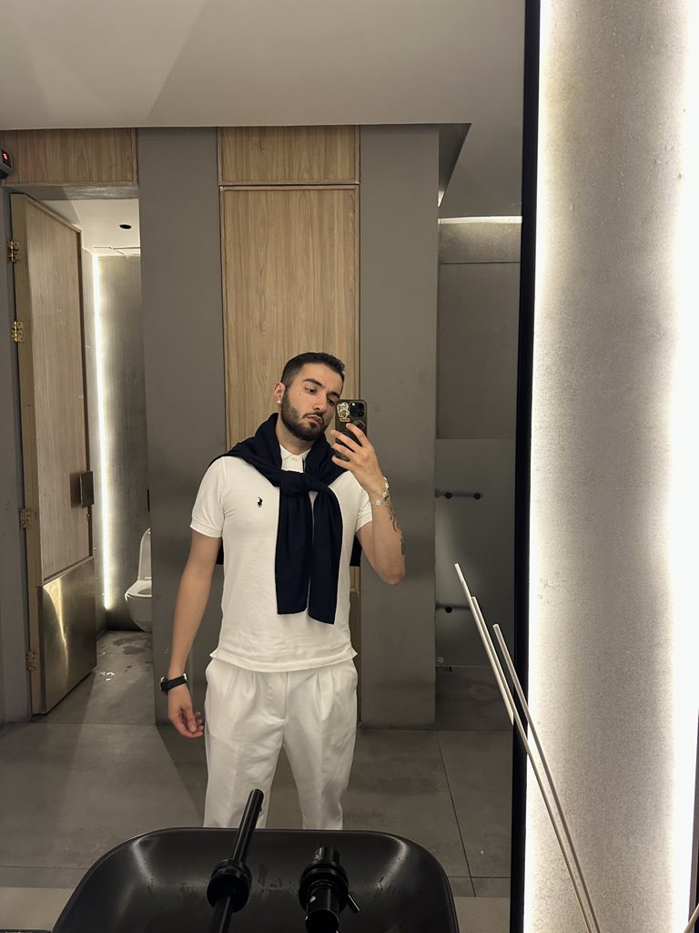 Mehdi tweet media