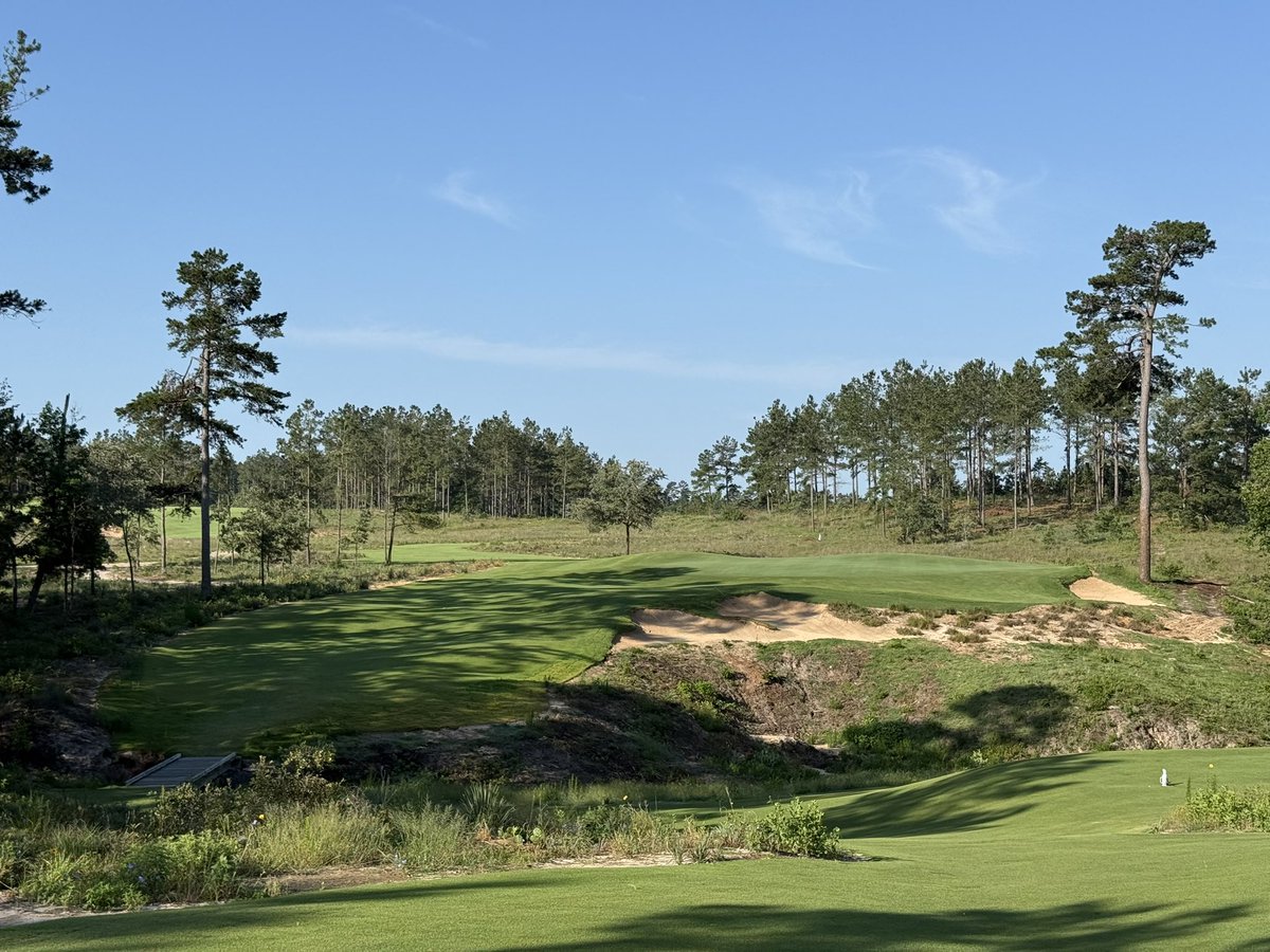 KevinHonan's tweet photo. Wild Spring Dunes — If you’re a TX golfer, make the trip. Worth every second of that US59 ride. https://t.co/BNjEHnJqNn
