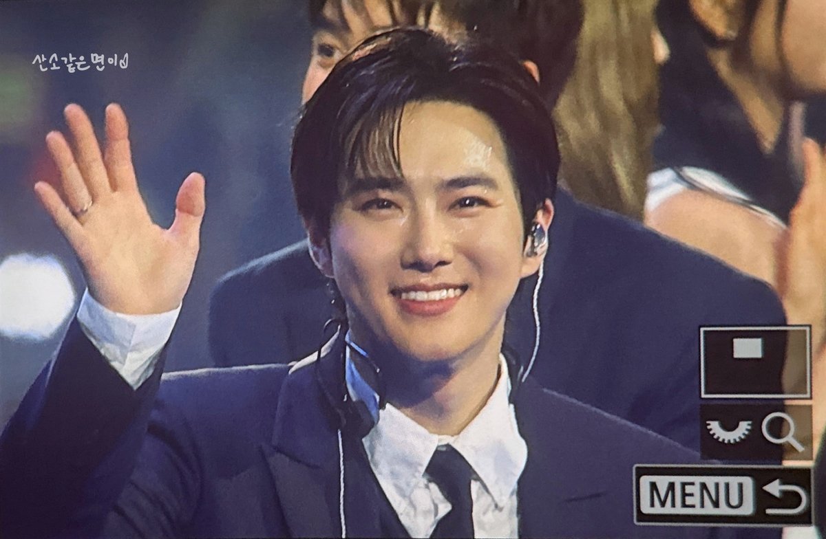 산소같은면이🫧 tweet media