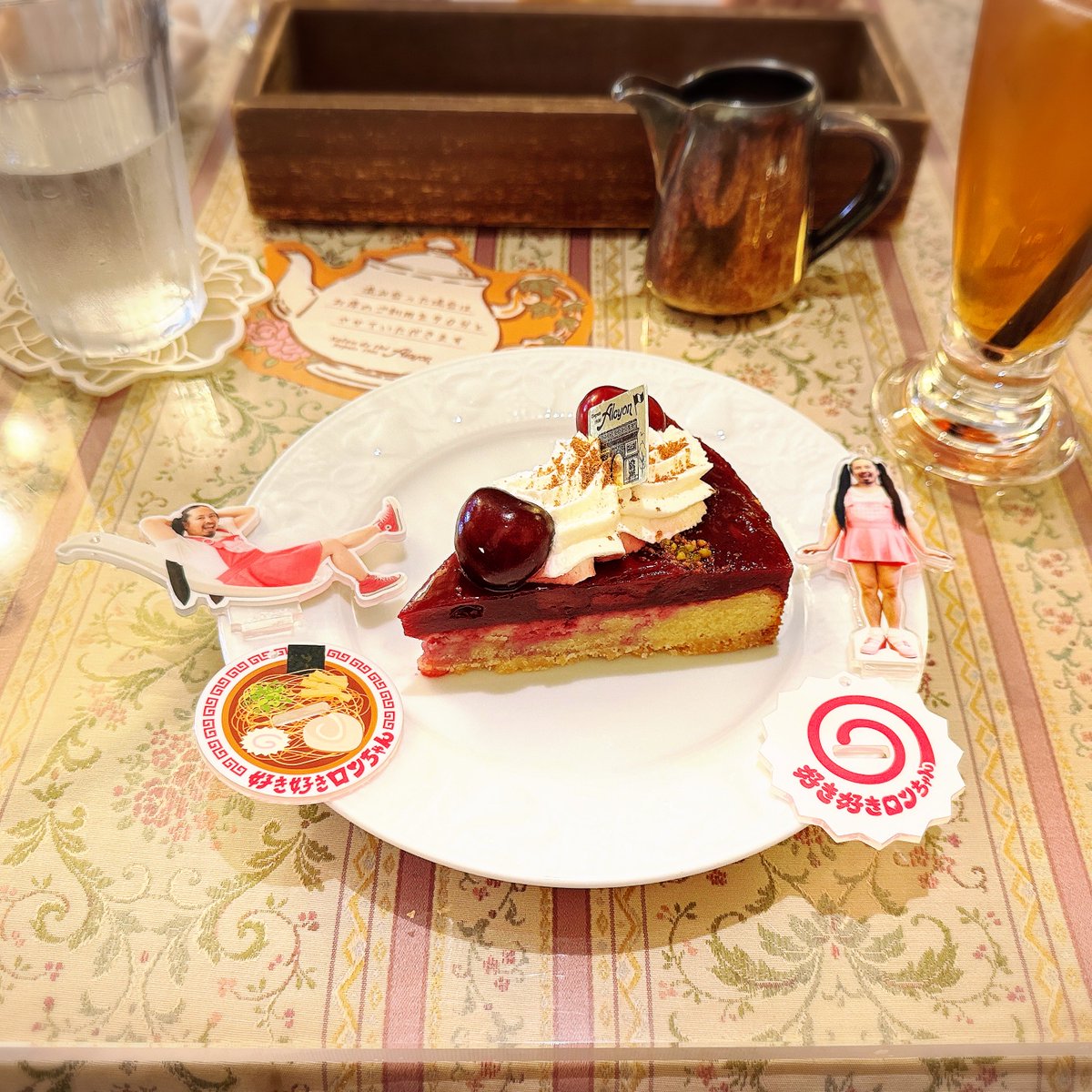 comugi_rock's tweet photo. チェリータタンが食べたくて🍒
グリオットチェリーのフィリングが美味しすぎたよ！
ワンプレートランチにケーキセットのよくばりしてきたᥬ😋ᩤ

#おでかけロンちゃん https://t.co/NuiS3mgQYa