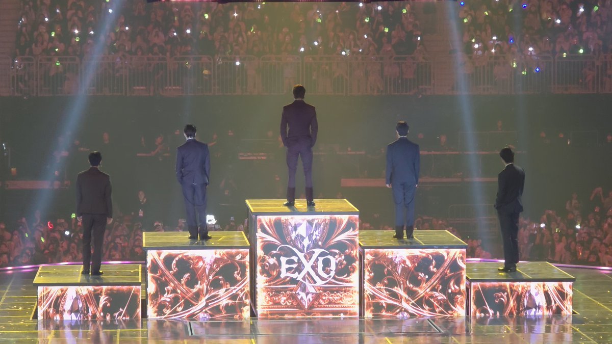 hkkk1241's tweet photo. 260530 메가콘서트 엑소

뒷모습도 미남이세요

#엑소 #exo #메가콘 https://t.co/wOrxPZpfrG