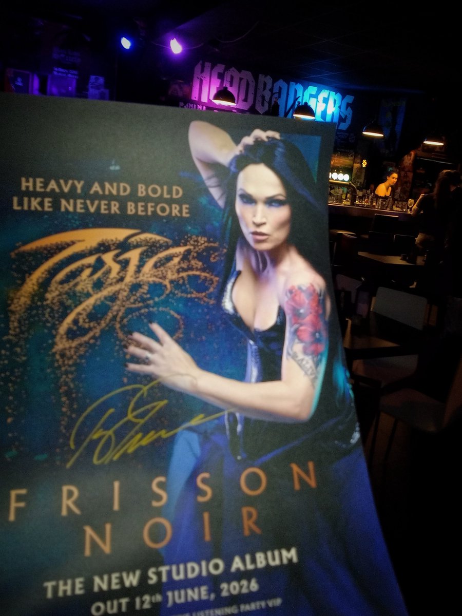 Ila_Gi's tweet photo. What can I say after the prelistening party of yesterday night? 7 years for a new album, but absolutely worth it! 
I still have to process everything, but WHAT AN ALBUM! @tarjaofficial you always surprise and amaze me 🖤
#FrissonNoir https://t.co/UkyuhYg8U3