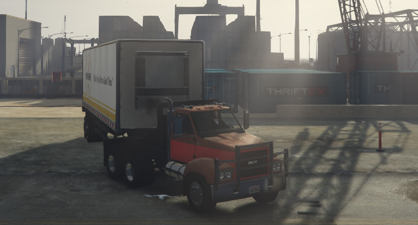 ORCA_CITY_fivem's tweet photo. 🚛【新一般ジョブ追加】🚛

トラックアルバイト実装！

トレーラーを運転して報酬GET💰

スキルを上げればより高額な仕事も受注可能！

さらに、自分だけのトラックを購入可能🔥

#FiveM #GTA5 #ORCACITY
https://t.co/Soth9jbV7U https://t.co/v4xiWS8S2B