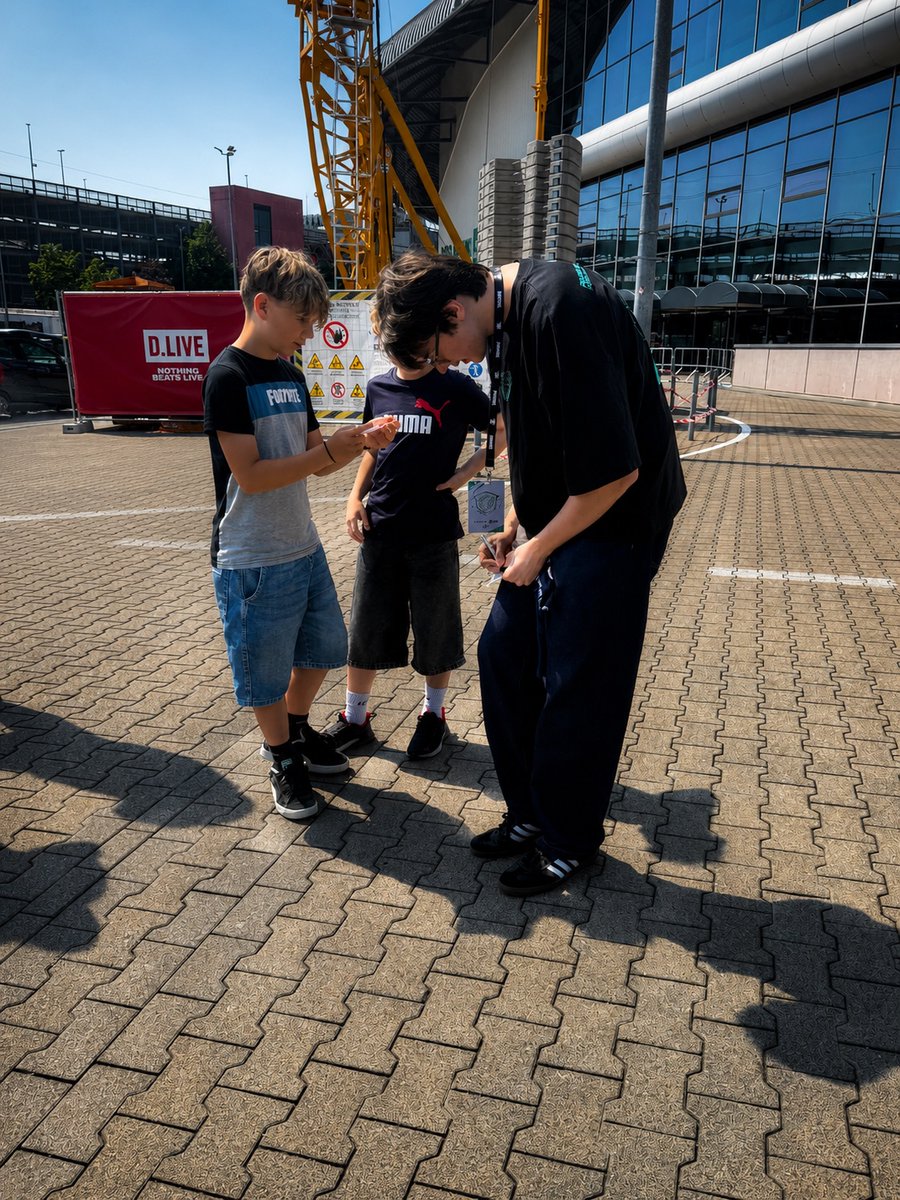NorthernStarEU's tweet photo. local nice guy spotted 👀

thanks to everyone who supported us yesterday. https://t.co/qYQd1Skp2O