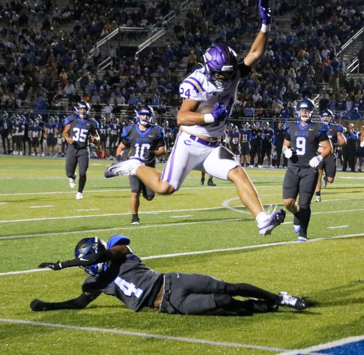 CHSHurricaneFB's tweet photo. Happy Birthday to 2027 #Canes LB/TE @ColeCrawford_24. We hope you have a great day. #IfYouLoveItSayCanes #GreatToBeInTheVille https://t.co/7OS5WfJgPA