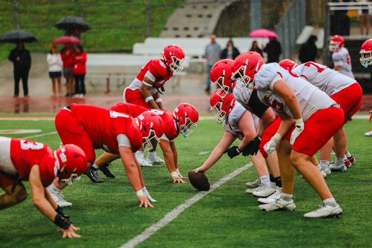 CabotFB's tweet photo. Spring ball is in the books! Thank you to all of the fans for coming out! https://t.co/wFh8sYV2ik