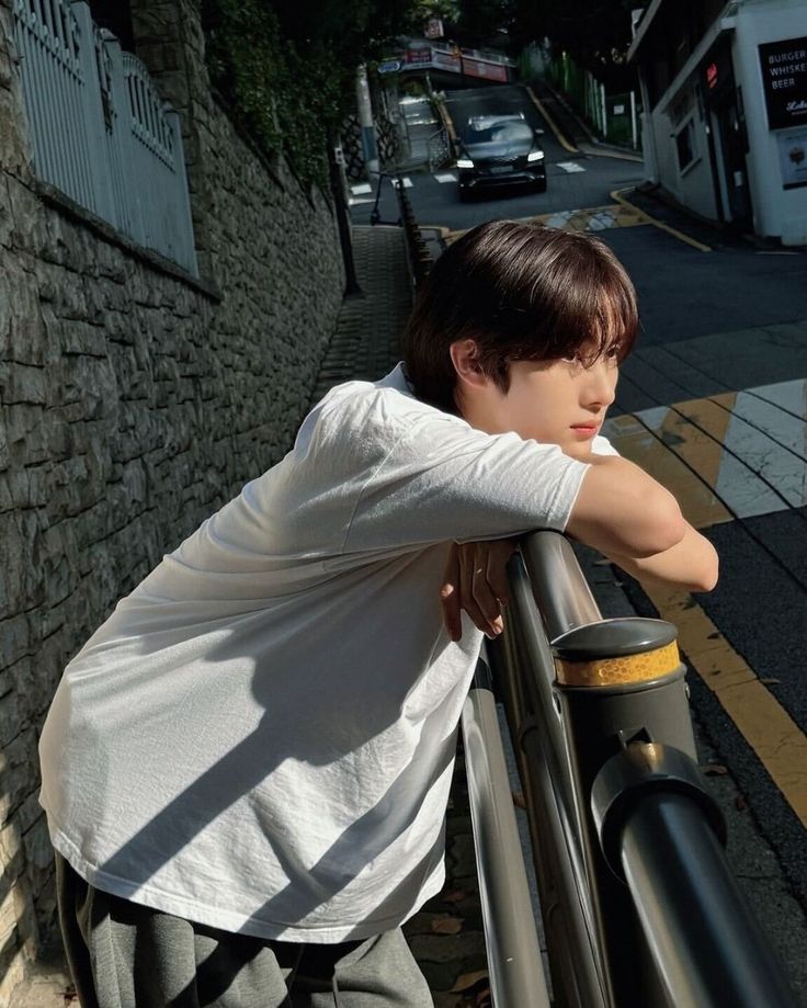 masjunghwaann's tweet photo. abang sebentar lagi ulang tahun :( aku jadi mellow...

YOUNGJAE GUINEA DAY
#영재야_생일빵은_볼찌빵
#ForeverYOUNGjaeDay https://t.co/BH85TMXMK9