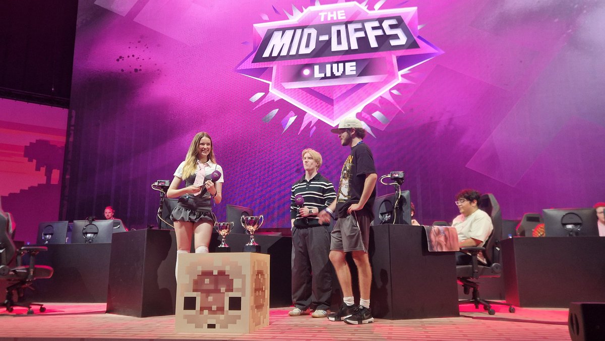 UpdateTubbo's tweet photo. we have a winner! Congratulations EVBO! with Infume as Coach!! https://t.co/df5OFNd3Ir