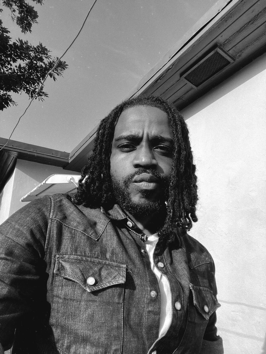 DontforgetDom's tweet photo. Welcome to 29, where things begin anew 🌱 Best believe that we’re just getting started. Live from the capital city 🇯🇲

You know what the best gift would be? If you followed @theclashclassic 🙂‍↕️ https://t.co/rSG2BtcxtM