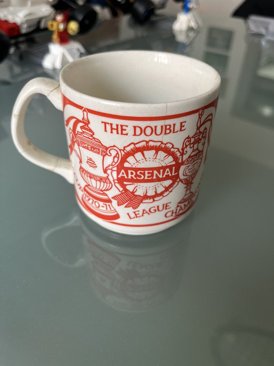 clausbach's tweet photo. @sedeacon1 @ruthbeckart Aww - I have a similar one 🥰🤩
Sadly it need some TLC 🤞🏻
A little bit broken 🫣 https://t.co/TMHnpQTzvf