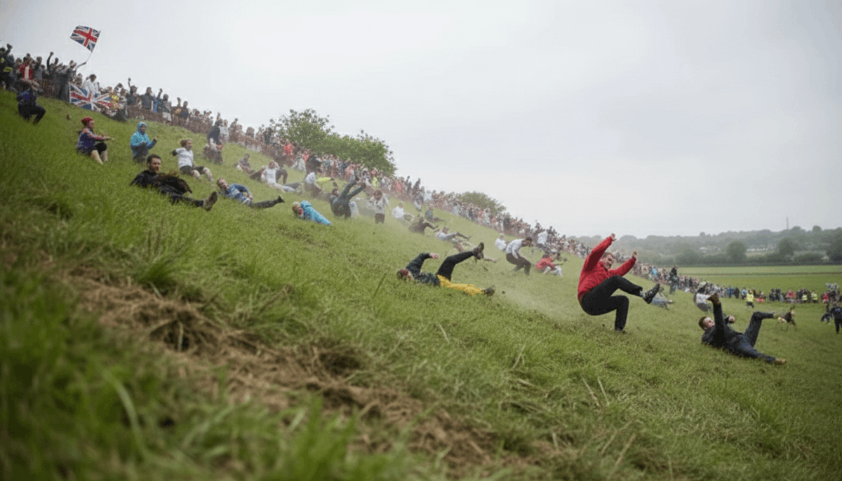 wirelingo's tweet photo. Ever fancied chasing a wheel of cheese down a hill? 🧀 

Dive into the quirky world of Gloucestershire's cheese-rolling event! 

It’s chaotic, thrilling, and the perfect way to spice up your language skills. 

Ready to roll with it? 

👉 Discover the story and elevate your vocabulary! 

🇫🇷🇩🇪🇯🇵🇨🇳🇪🇸 | advanced+

Learn More: https://t.co/KkwUUzallS