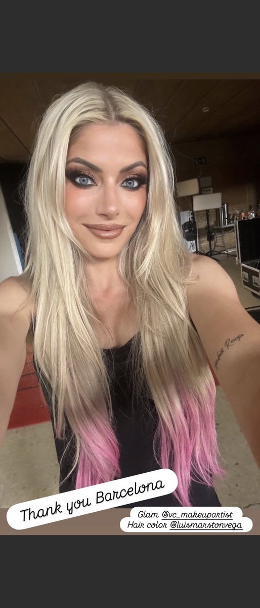 Era_Of_Bliss's tweet photo. @AlexaBliss_WWE 😇🫶 https://t.co/RoBEwUn3dI