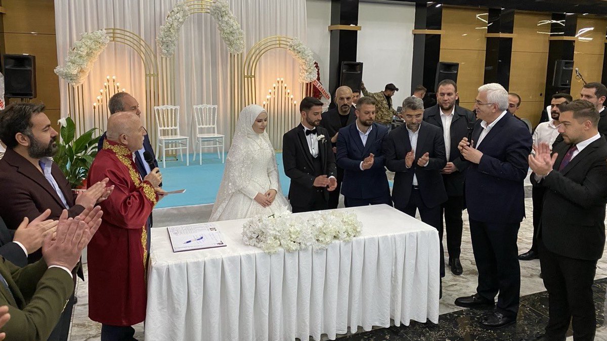 Mehmet Emin Öz tweet media