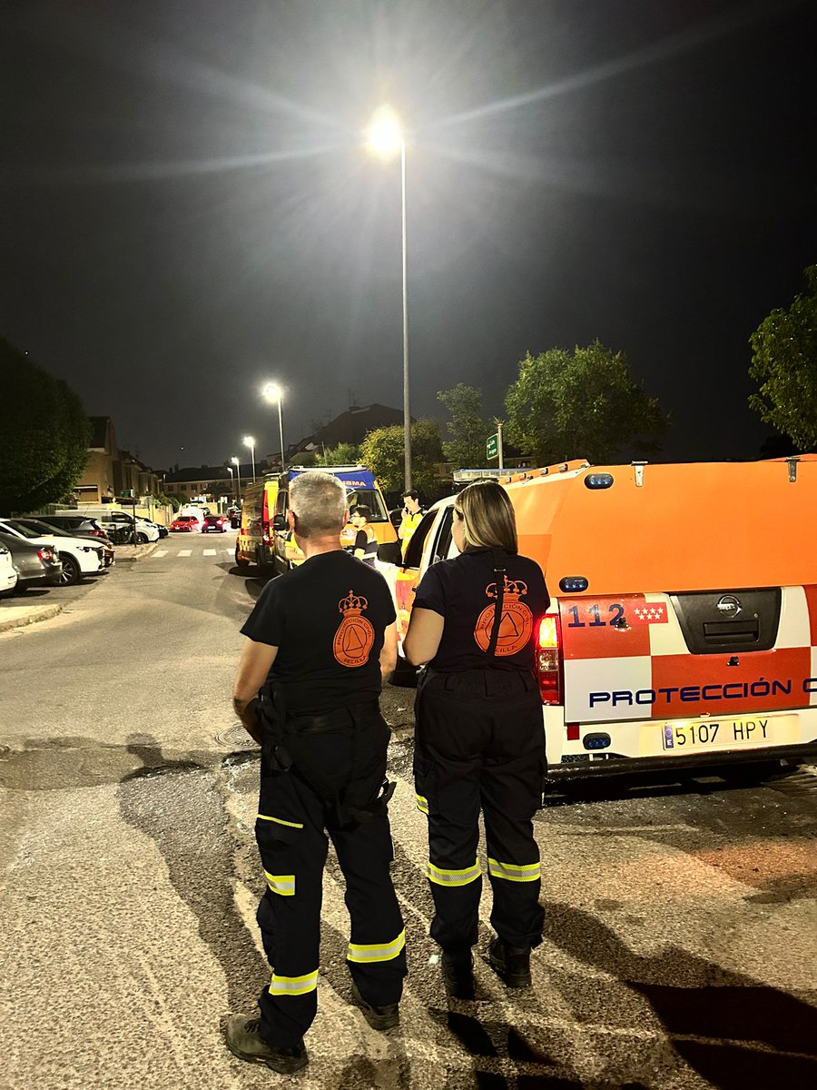 PCivilVelilla's tweet photo. Anoche volvimos a colaborar con los compañeros de @PCivil_SFH #FiestasSanfer2026 https://t.co/e5kgm8Xz9K