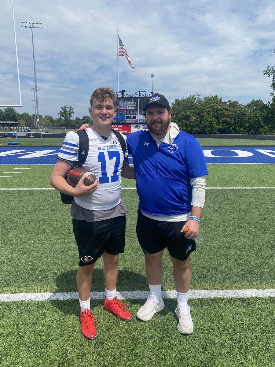 bradyeubanks03's tweet photo. Had a great day @LWUfootball and thank you to @CoachAmbroseLWU and @CoachKleckler for the great atmosphere and invite to camp. https://t.co/il1cP6Gyz6