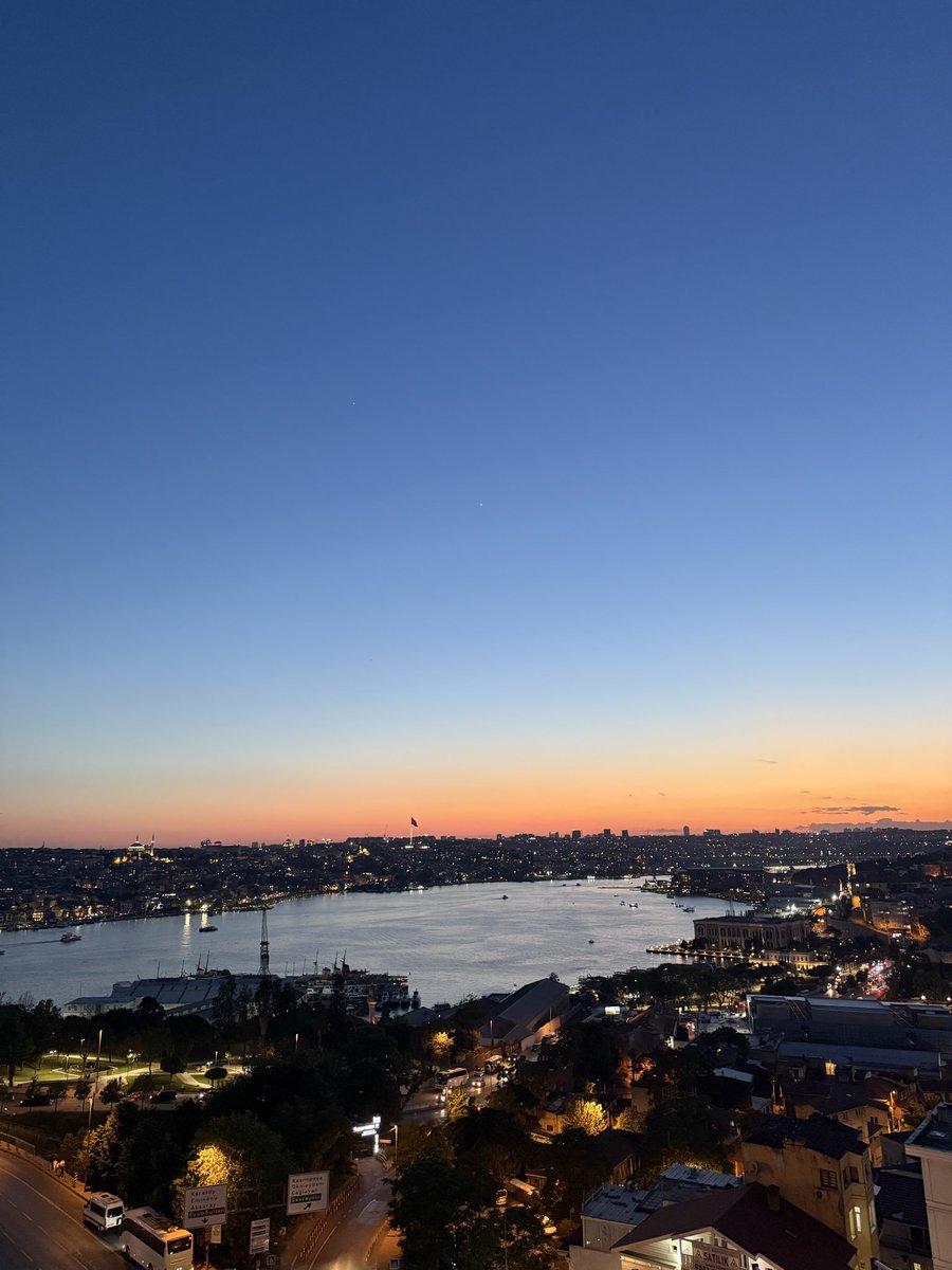 walaafb's tweet photo. Coffee, shopping, chasing sunset 🌅🪬🇹🇷 https://t.co/QXikfc5d4S