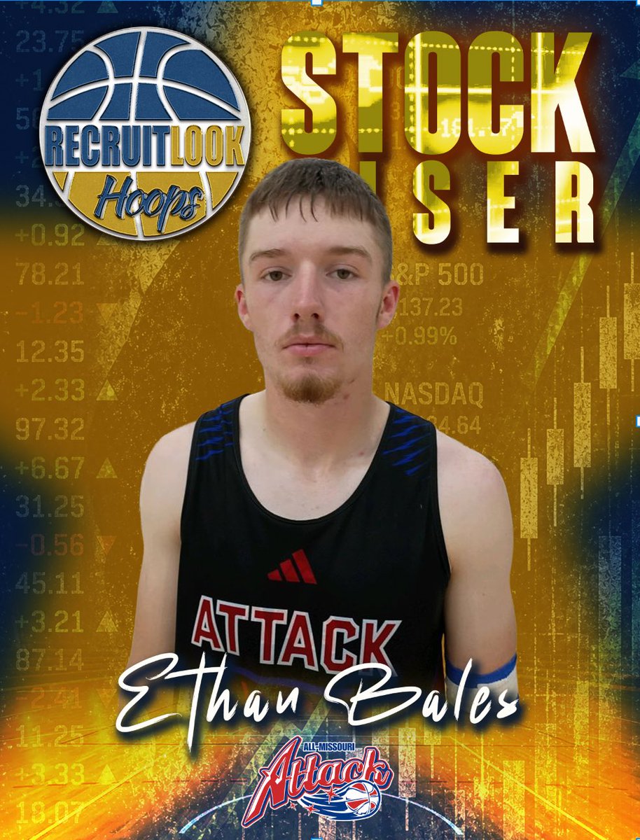 RL_Hoops's tweet photo. 2027 | Ethan Bales | #RLHoops 

A strong guard who never gives up on a possession. He thrives in transition getting downhill &amp; finishing strong. He is a phenomenal defender who intelligently defends without fouling. https://t.co/ZLHeAuTVI2