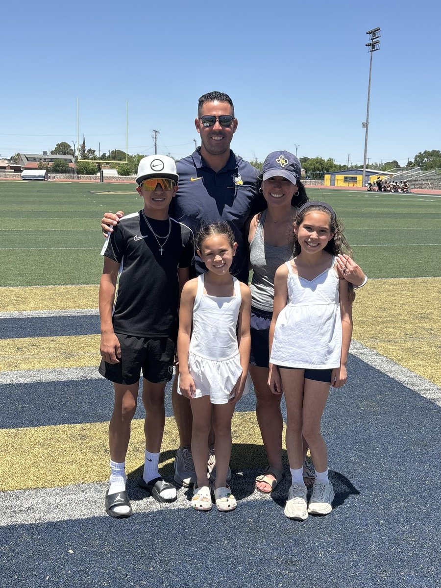 EHSCoachLopez's tweet photo. Ticket punched 🎟️ 

As always, thank you to the legend himself @Matt_Stepp817 for coming down to cover the qualifier!!

We’ll be making our 7th trip to College Station this summer!!!

LFG!!!!

#GOTROOP #FAETW https://t.co/hMuCN5NAHK