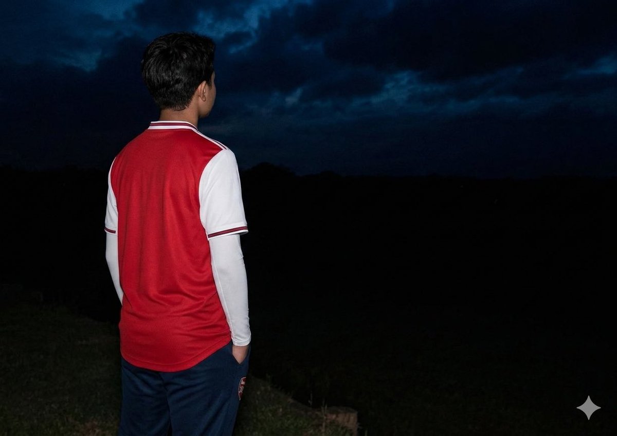 OX_Raider's tweet photo. @PSG_inside @FrankAdeniyi1 I winning a myth? 🤣 https://t.co/N8dukhWqPv