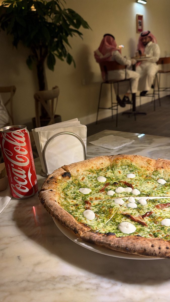 Restaandcafe's tweet photo. 🚩 #مطعم باباقالو 

#restaurant pappagallo

📍#بريدة حي الريان
مختص بيتزا 🍕 

#Alqassim 
#buraydah 
#قهوة 
جرّب وقيّم https://t.co/BCbBe8JupA