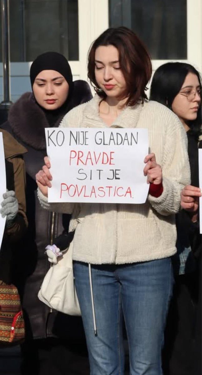 Драган Ј. Вучићевић tweet media