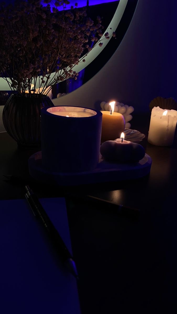 julia555R's tweet photo. بالحمد تديم النِعم ، فـ اللهم لك الحمد كما ينبغي لجلال وجهك وعظيم سلطانك ..

💤😴🧡🍂🪴🍁✋🏻.
الحمدلله كثيرا ،. وتركم 💛🫶🏻💤. https://t.co/pMObXsztiW