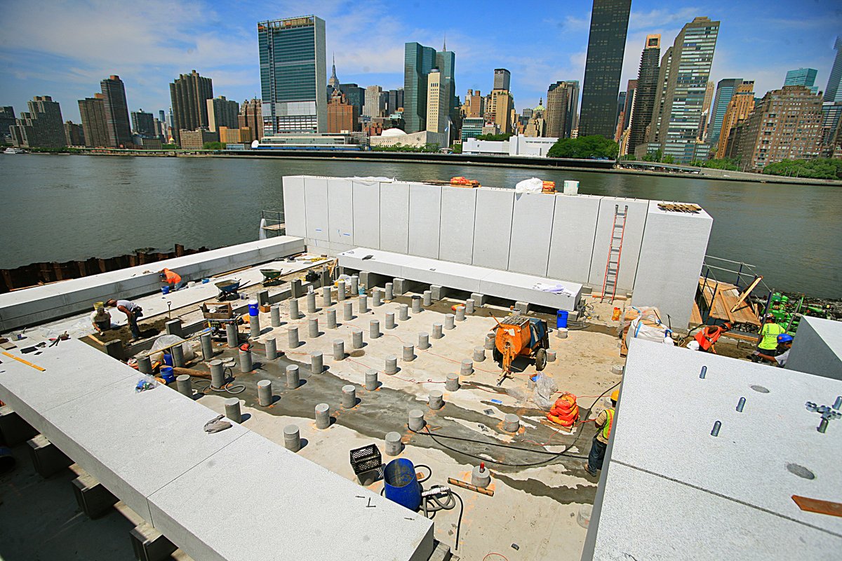 4FreedomsPark's tweet photo. See how The Room came together! ✨ 

Louis Kahn was appointed to design The Park in 1973 to commemorate the life and work of President Roosevelt. To bring his design to life we brought in 190 individual stones that make up The Room. 70 stones measure 6'x6'x12' and weigh 36 tons! https://t.co/ie8k6i0pDP