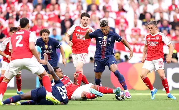 Soccer Facts tweet media