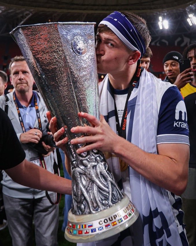 Change4Tottenham tweet media