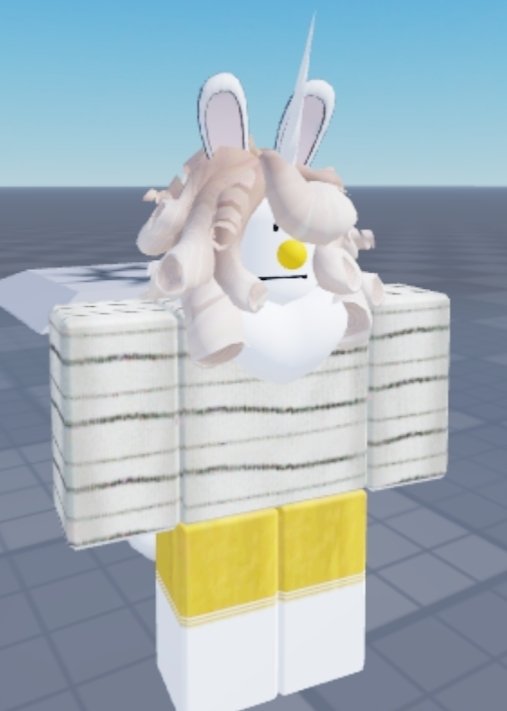 CreatorOfAwesum's tweet photo. i made a new roblox avatar and I Really Really Really Really like it but i think it looks a bit too much like a girl But im not a girl im a very manly man 😢😢 https://t.co/lQwXPm7ImQ