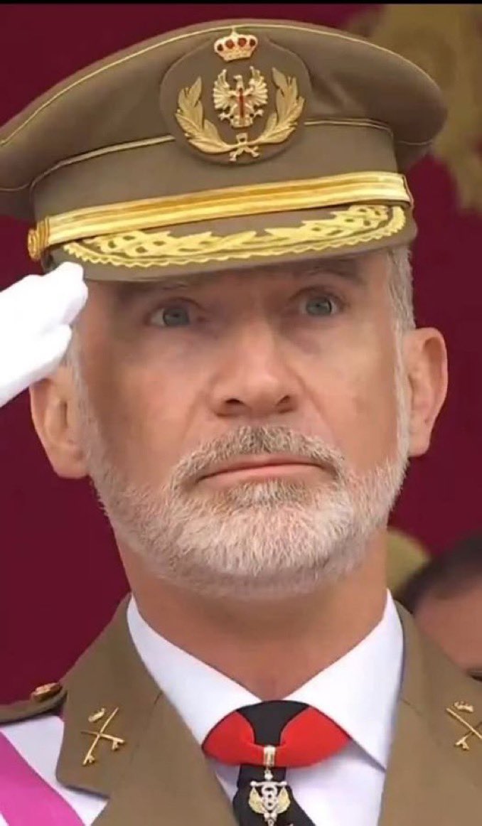 Alégrame el día tweet media