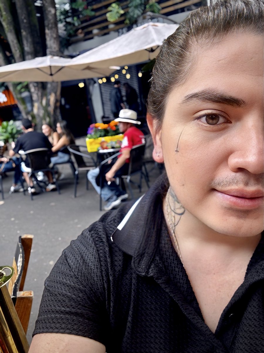 thonasz's tweet photo. Medellín https://t.co/ksQA1TI3ht