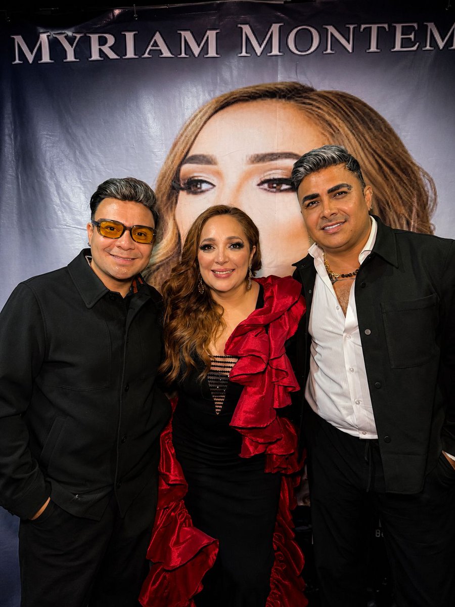 tottocamacho's tweet photo. Me encantó escuchar ayer a la bella Myriam te admiro, te.adoro y eres una super cantante. Te amo. Y bueno escuchar Aranza  es espectacular y a la bella María Inés Guerra 
#tottocamachooficial 
Armando Hurtado
@MyriamMonteCruz @mariainesguerra @AranzaOficial https://t.co/Dx58zPNLZM