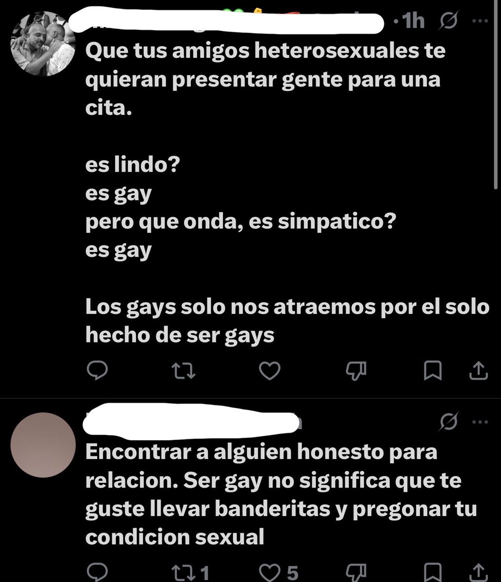 alejilloTol's tweet photo. Un gay hegemónico, masculino y heteronormado de esos barbones pelo en pecho de por aquí, preguntó qué es lo más difícil de ser gay que los heterosexuales jamás van a entender. Porque si algo aman usar los gays hegemónicos es lo que en psicología llamamos victimización selectiva: usar narrativas de vulnerabilidad sin tener que vivir o cargar las consecuencias de esa vulnerabilidad porque la masculinidad los blinda. 

Lo interesante fueron las respuestas. Es curioso ver cómo lo que muchos llaman “algo difícil” en realidad es misoginia, plumofobia y hasta homofobia internalizada. Como si lo peor que pudiera vivir un gay, además de no tener pareja, es que le digan que se ve… gay. Muchos siguen en esa dinámica de “ser pero que no se note” porque hay que ser gays pero no tanto. 

La facilidad con la que se distancian de lo femenino como si lo femenino fuera una mancha no es defender su diversidad, es defender su masculinidad que tanto les aterra perder. Y eso es exactamente lo que el patriarcado y la heteronorma les han obligado a hacer. 

Gays diciendo que otros gays son promiscuos solo para justificar su nula capacidad de saberse relacionar como hombres adultos, es usar el mismo argumento de quienes los discriminan pero al mismo tiempo les urge recibir su aprobación. Es absurdo. 

Y lo más irónico y ridículo de todo es que respondieron a una pregunta sobre qué es lo que los heteros no entienden de ser gay usando exactamente los prejuicios que los heteros tienen sobre ellos.
Se quejaron del estereotipo reproduciéndolo. 

La realidad es que lo que no entienden los heteros de lo difícil que es ser gays, los gays hegemónicos (me incluyo), heteronormados y masculinos tampoco lo entienden porque no lo viven. La hegemonía nos blinda de muchas formas. 

¿Ven cómo los TheGays™️ tenemos un chingo de cosas que trabajar todavía? Así que de verdad nenas, dejen de tirarse para que los levanten y de fingir que son las guerreras hegemónicas y masculinas más fuertes de Dios. Neta.