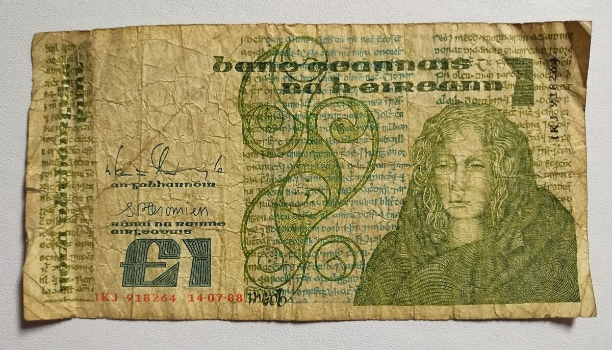 dukhiphat's tweet photo. Quack! 🦆
Irish Pound Banknote - 1980s Pre-Euro https://t.co/27qS7EEqD6 via @Etsy
#ireland #irish #pound #punt #oldmoney #papermoney #numismatics #banknote #cash #money #europe #eurozone #dublin #republicofireland #european #euro #eu https://t.co/2Gz1oMwgc3