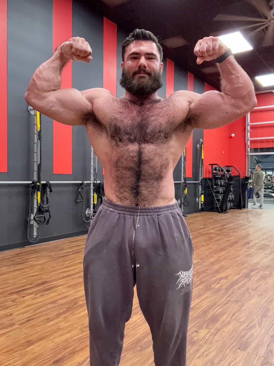 AlphaBroDude tweet media