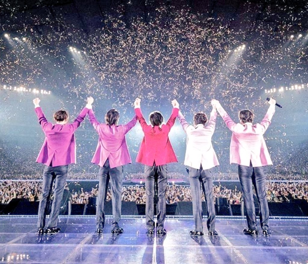 KidISconan's tweet photo. 活動終了 嵐 2026/5/31
ついに迎えてしまったこの日📆

生配信の準備出来てます💚
心の準備も出来てます💜
応援する準備も出来てます💛
5人を送り出す…準備も……
出来て……ます💙
5人の笑顔を……泣かずに
見る自信……ありません❤
でも、
【ありがとう】と伝えたい🌈
伝わって欲しいと願います🙏 https://t.co/ojXnY93KFs