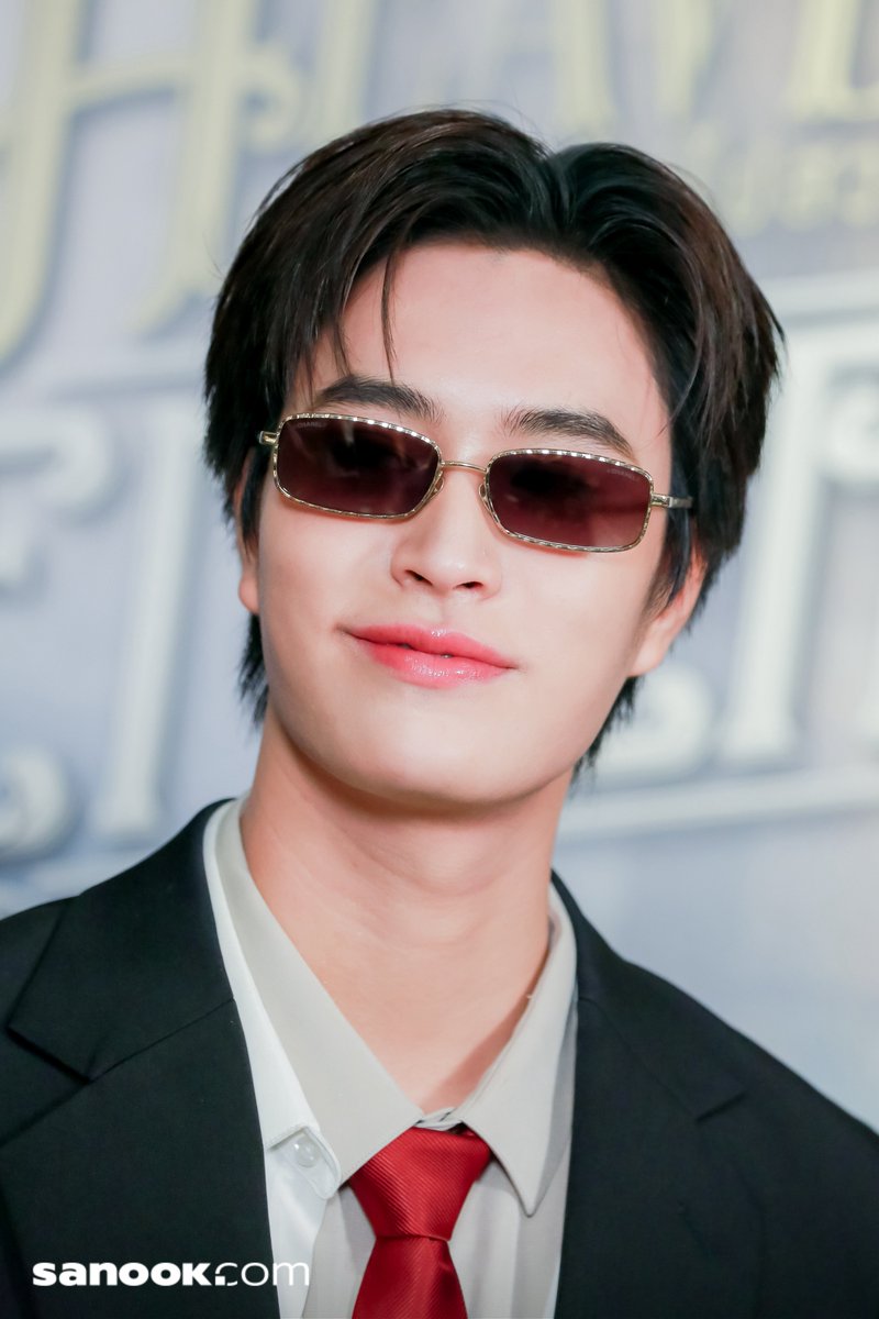 Sanook.com tweet media