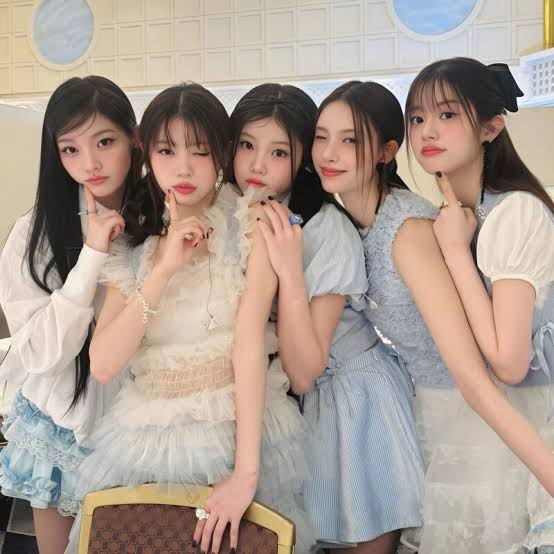7th year: yeonjussy licker tweet media